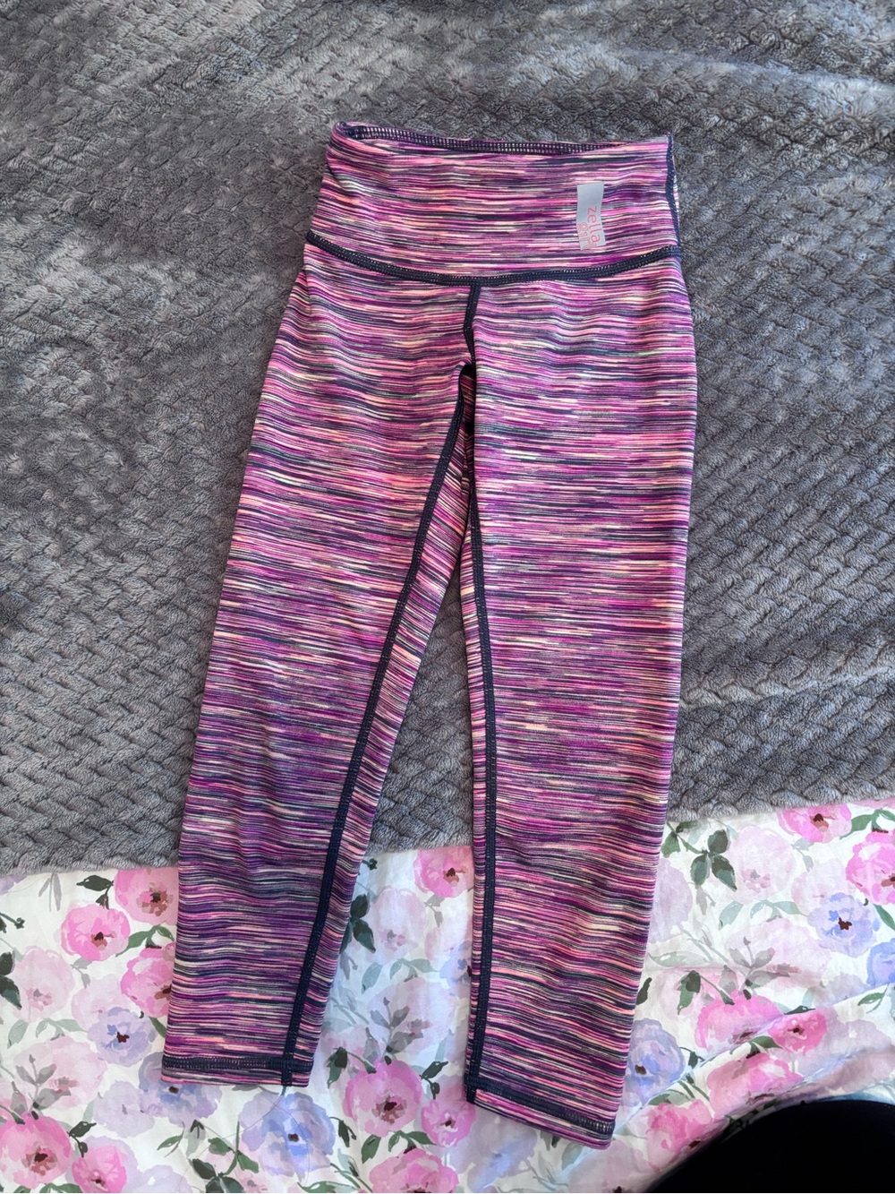NWOT Zella Girl Pink Purple Space-Dye Yoga Leggings. Size 4T/XXS.
